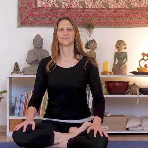  מיה גולדשטיין - מחזור לימודים 1' - 2005